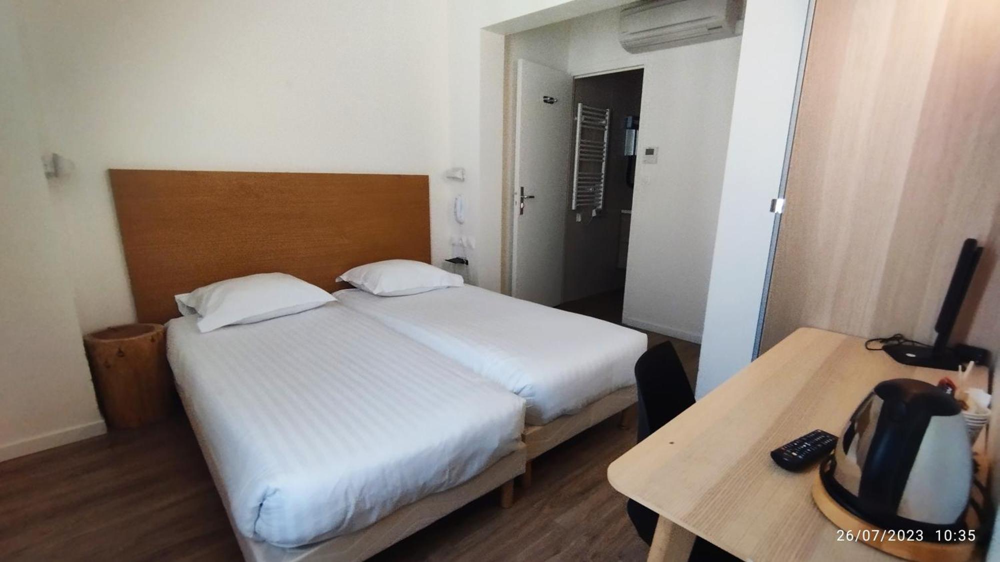 Hotel Des Arts Rueil-Malmaison Eksteriør billede