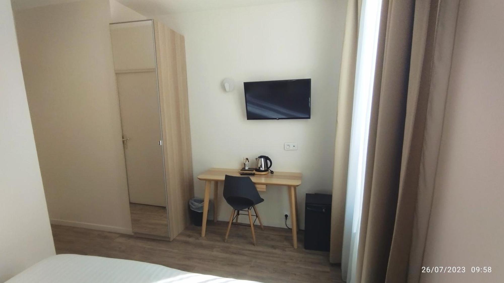 Hotel Des Arts Rueil-Malmaison Eksteriør billede