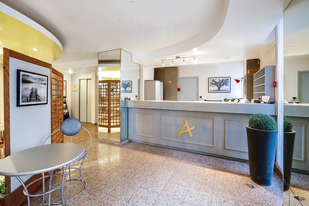 Hotel Des Arts Rueil-Malmaison Eksteriør billede