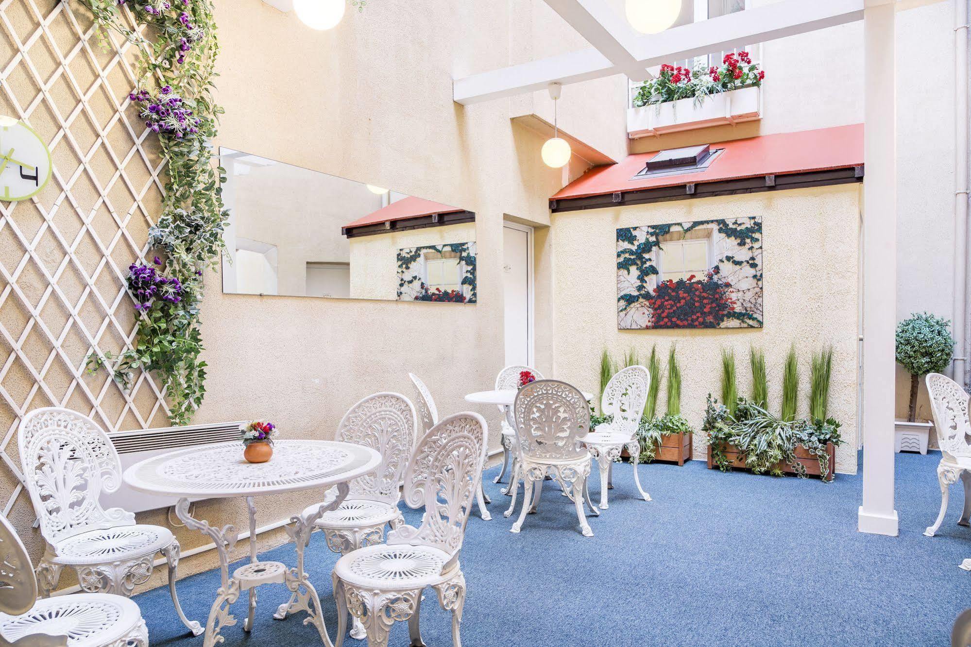 Hotel Des Arts Rueil-Malmaison Eksteriør billede